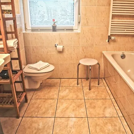 With 3 Bedrooms Casa de Férias *